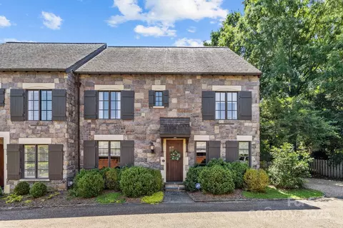1625 Bibury Ln, Charlotte, NC 28211