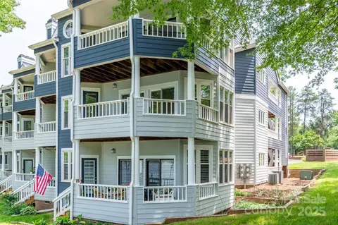 302 Northwest Dr, Davidson, NC 28036 photo 9