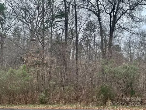424 Daves Rd, York, SC 29745
