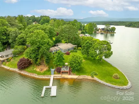 6345 N Shore Dr, Nebo, NC 28761