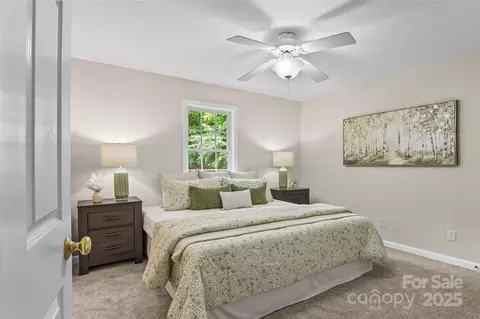 Bedroom - 205 Davis Dr, Morganton, NC 28655 photo 5 of 8