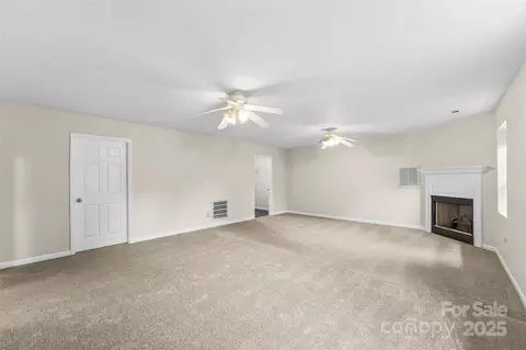 Living - 205 Davis Dr, Morganton, NC 28655 photo 4 of 4