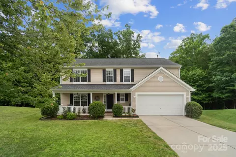 4002 Paddle Wheel Ln, Indian Trail, NC 28079