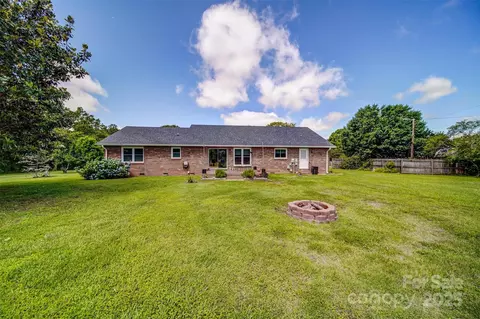 801 Witmore Rd, Wingate, NC 28174 photo 3