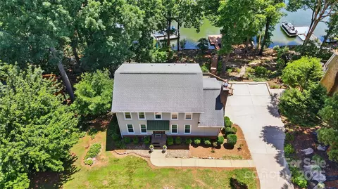29049 Snapper Pt, Tega Cay, SC 29708 photo 3
