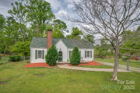 123 N Poston St, Shelby, NC 28150