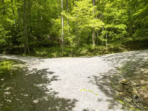 Top Drop Lane, Sylva, NC 28779 photo 7