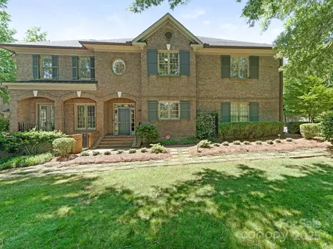 4026 Barclay Downs Dr, Charlotte, NC 28209
