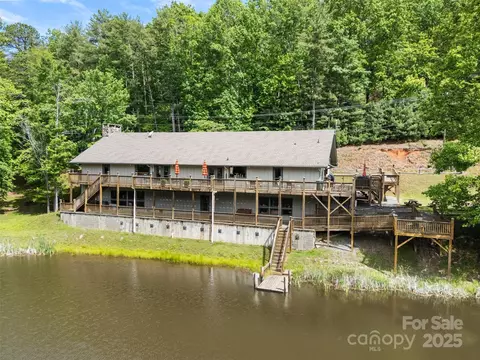 View/Area - 212 Saddle 29 Ln #29, Deep Gap, NC 28618 photo 1 of 4