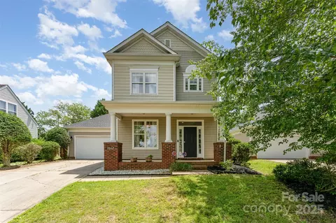 7642 Rolling Meadows Ln, Huntersville, NC 28078