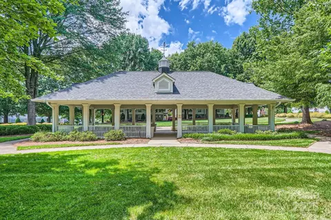 18605 Ruffner 3e Dr #3E, Cornelius, NC 28031 photo 16