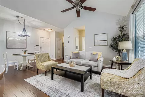 18605 Ruffner 3e Dr #3E, Cornelius, NC 28031 photo 4