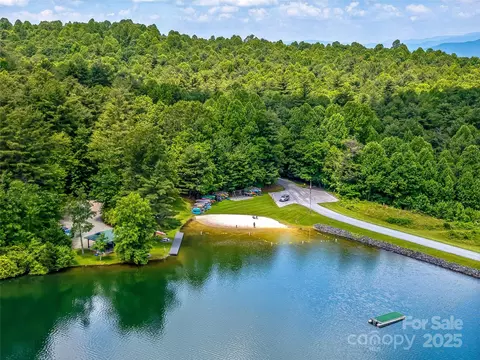 514 Eagle Lake Dr, Brevard, NC 28712 photo 43