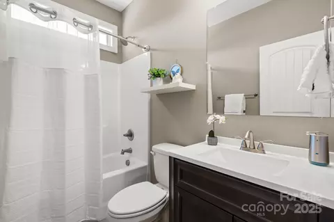 73 41st Nw Ave NW, Hickory, NC 28601 photo 21