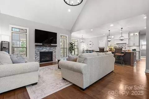 73 41st Nw Ave NW, Hickory, NC 28601 photo 5