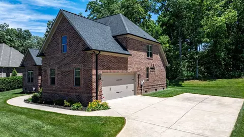 73 41st Nw Ave NW, Hickory, NC 28601 photo 30