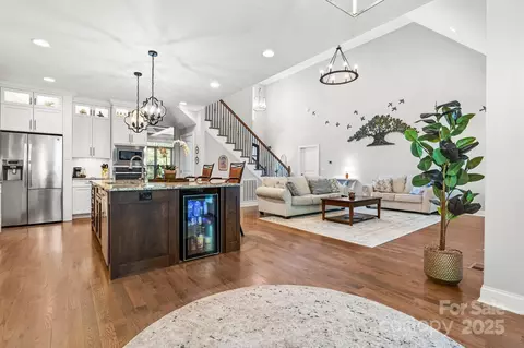 73 41st Nw Ave NW, Hickory, NC 28601 photo 9