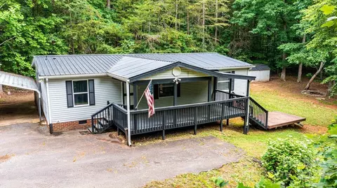 51 Emily Ln, Taylorsville, NC 28681
