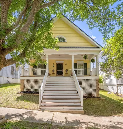 14105 Garden District Row, Huntersville, NC 28078