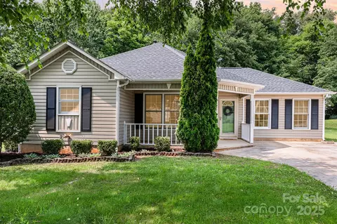 1626 Riverglenn Ct, Rock Hill, SC 29732