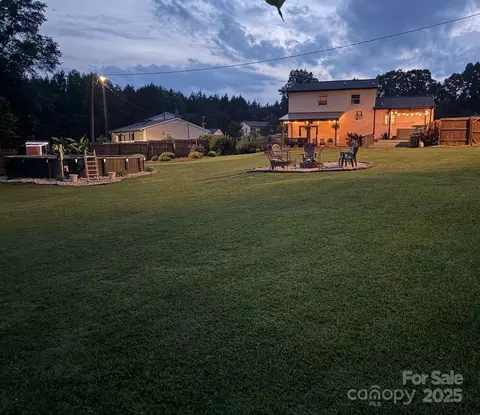 205 Wingate Dr, Stanley, NC 28164