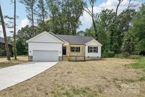 403 W Charlotte 2 Ave #2, Mount Holly, NC 28120