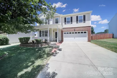 3015 Liddington Rd, Matthews, NC 28105