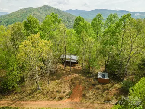 177 Black Mountain Vw, Spruce Pine, NC 28777 photo 22