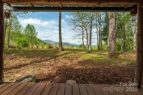 177 Black Mountain Vw, Spruce Pine, NC 28777 photo 8