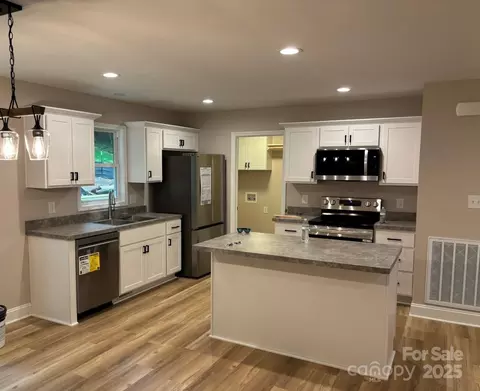 32874 Old Salisbury Rd, Albemarle, NC 28001