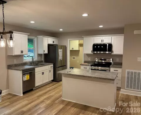 32874 Old Salisbury Rd, Albemarle, NC 28001