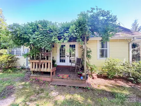 436 8th Avenue Nw Dr NW, Hickory, NC 28601 photo 13