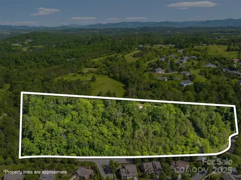 144 Pinebrook Rd, Asheville, NC 28804