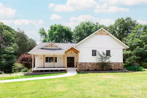 8340 Brief Rd, Mint Hill, NC 28227