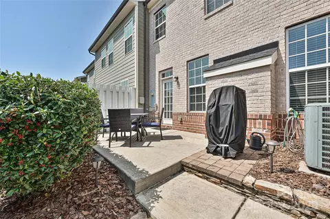 Exterior - 1329 Jacemans Way, Cornelius, NC 28031 photo 3 of 7