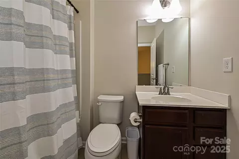 Bath - 1329 Jacemans Way, Cornelius, NC 28031 photo 3 of 3