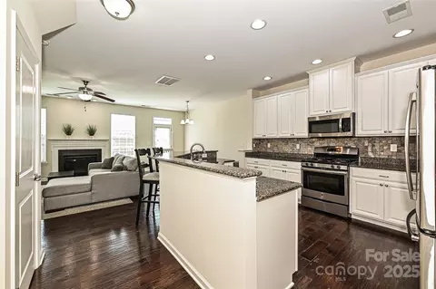 Kitchen - 1329 Jacemans Way, Cornelius, NC 28031 photo 1 of 5