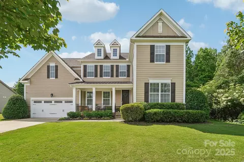 1805 Sutter Creek Dr, Waxhaw, NC 28173