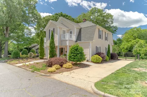 420 S Cedar St, Lincolnton, NC 28092