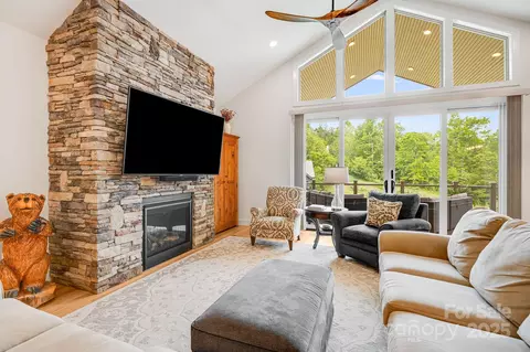 Living - 15 Ledgestone Dr, Fairview, NC 28730 photo 1 of 1