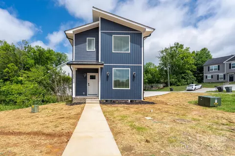 304 Cabarrus W Ave W, Concord, NC 28025