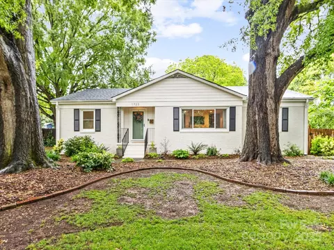 1723 Woodland Dr, Charlotte, NC 28205