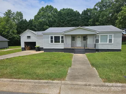 905 Klondale St, China Grove, NC 28023