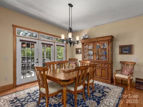 92 Island View Ct, Mill Spring, NC 28756 photo 11