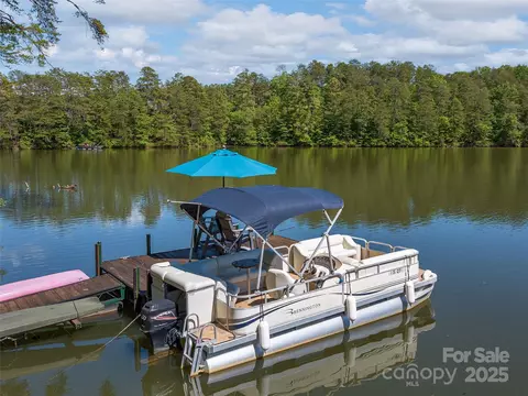 92 Island View Ct, Mill Spring, NC 28756 photo 38