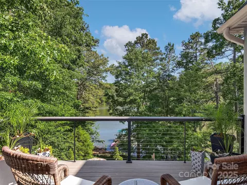 92 Island View Ct, Mill Spring, NC 28756 photo 8