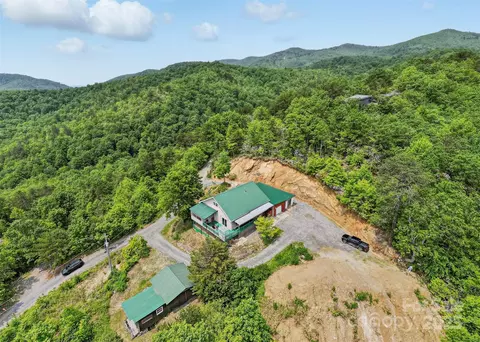 33 Faholoa Ridge Rd, Black Mountain, NC 28711