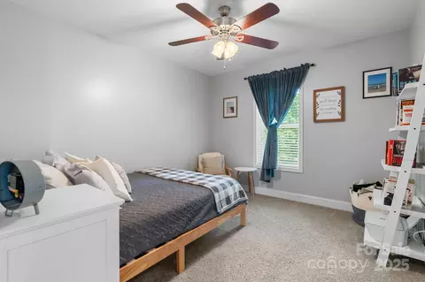 1067 33rd Avenue Ne Loop NE, Hickory, NC 28601 photo 20