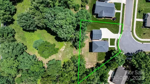 1067 33rd Avenue Ne Loop NE, Hickory, NC 28601 photo 37