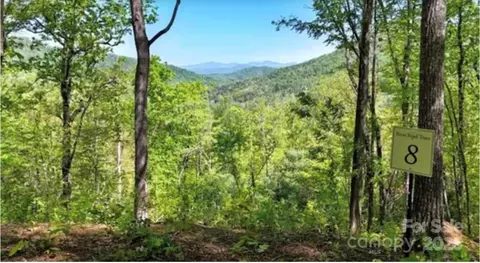 342 River Rd, Franklin, NC 28734